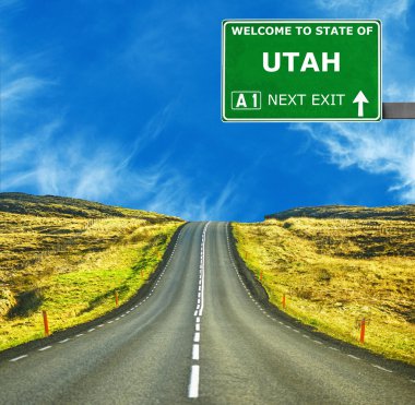 Utah yol işaret karşı mavi gökyüzü temizleyin