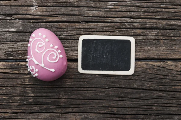 Easter eggs on a wooden background — Stock Photo, Image