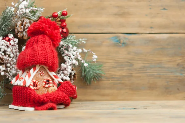 Χριστουγεννιάτικη Διακόσμηση Και Έλατο Ξύλινο Φόντο Χώρο Για Κείμενό Σας — Φωτογραφία Αρχείου