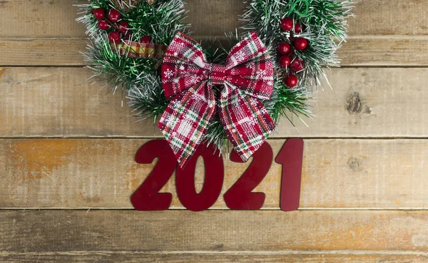 Couronne Noël Numéros 2021 Aménagement Créatif Branches Arbres Noël Cônes — Photo