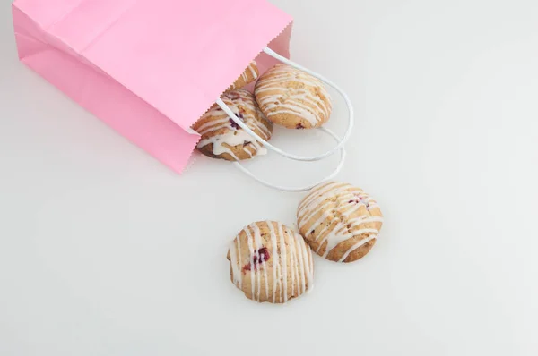 Cookies Glazed Pink Shopping Bag White Background Concept Copy Space — Stock Photo, Image