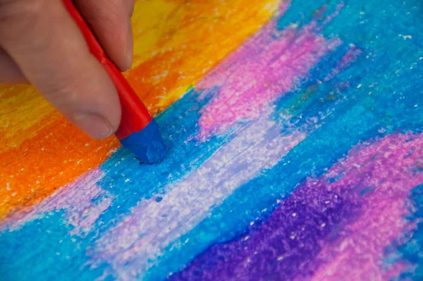 Mulher Mão Segurando Óleo Pastel Arte Escolher Para Desenho Arte — Fotografia de Stock