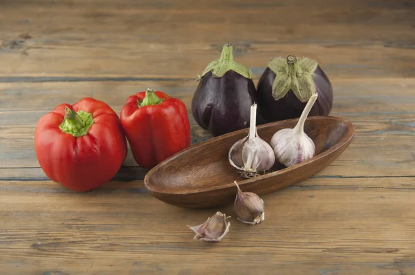 Legumes Orgânicos Agrícolas Frescos Conceito Comida Saudável Legumes Mesa Madeira — Fotografia de Stock