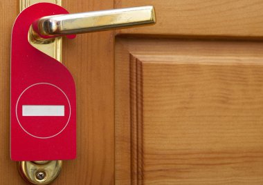 Lütfen bir sayı otel kapıda rahatsız etmeyin 