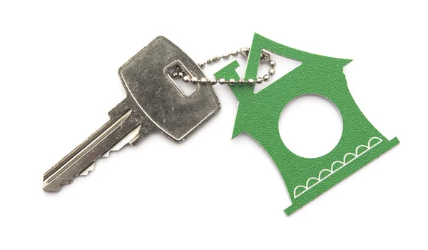 Srebrne klucze z domu postać na białym tle — Zdjęcie stockowe