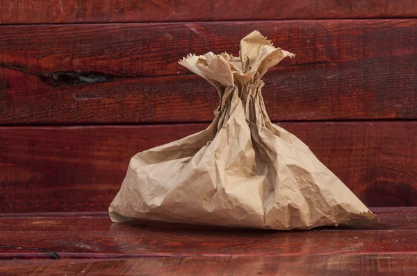 Sac en papier brun simple pour le déjeuner ou la nourriture — Photo