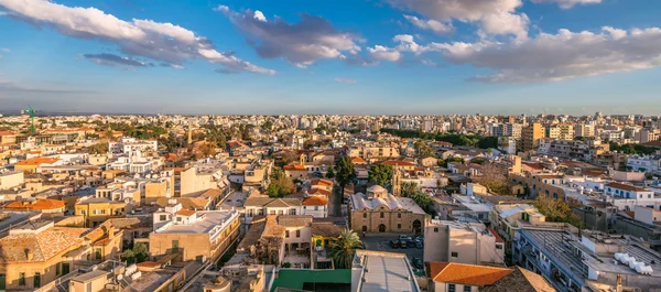 Nicosia City, panoramisch uitzicht. Oude stad. Cyprus — Stockfoto