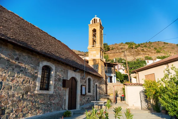 Kostel Ajos Jorjos Gourri Village. Nikósie okres. Kypr. — Stock fotografie