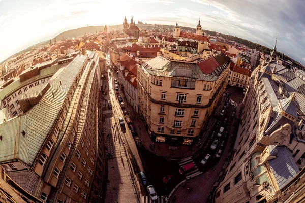 Luftaufnahme der engen Gassen. Prager Altstadt, Tschechische Republik. — Stockfoto