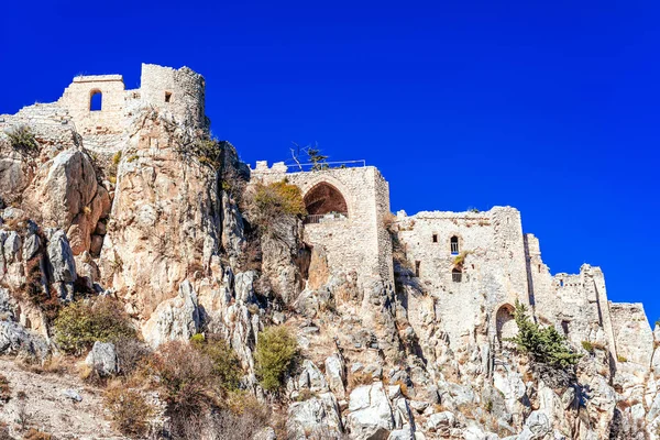 Ruínas Castelo Saint Hilarion Topo Das Montanhas Kyrenia Kyrenia District — Fotografia de Stock