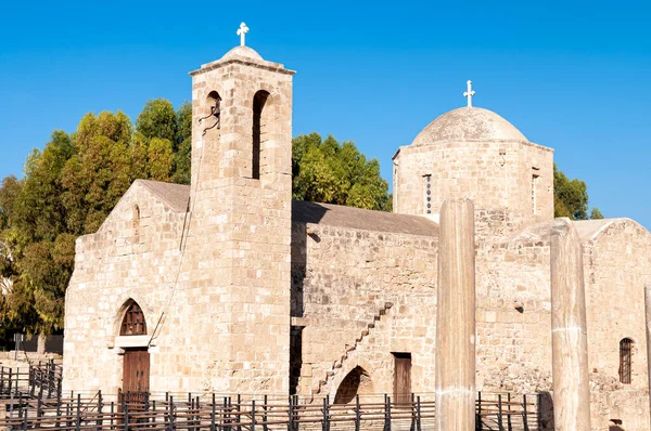Columna San Pablo Basílica Agia Kyriaki Sitio Arqueológico Saranta Kolones —  Fotos de Stock