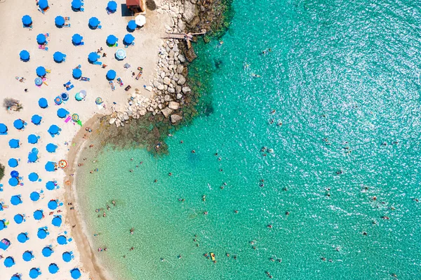 Ayia Napa著名的Konnos湾海滩的俯瞰图 塞浦路斯法马古斯塔区 — 图库照片