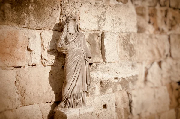 Faceless statue at Salamis Ruins. Cyprus — Stock Photo, Image
