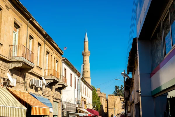 Rua Arasta, uma rua turística que leva à mesquita Selimiye — Fotografia de Stock