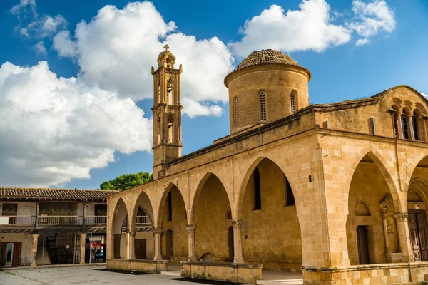 Agios Mamas kerk. Güzelyurt (Guzelyurt), Cyprus — Stockfoto