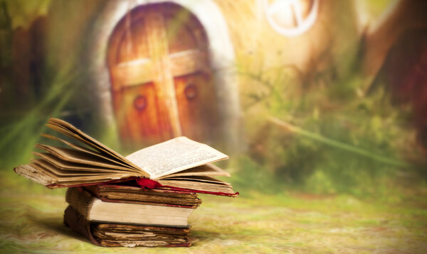 Старые, волшебные, сказочные книги
