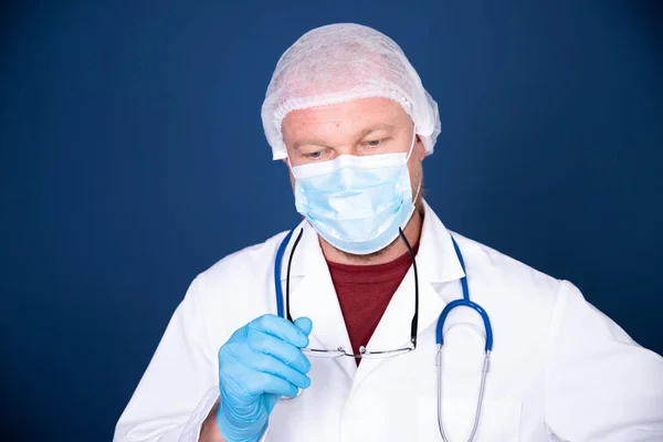 Médico Estressado Cansado Durante Covid Que Precisa Ajuda Hospital Trabalhadores — Fotografia de Stock