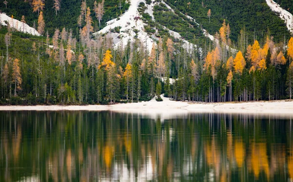 Vue Imprenable Sur Lac Braies Des Beaux Lacs Tyrol Sud — Photo