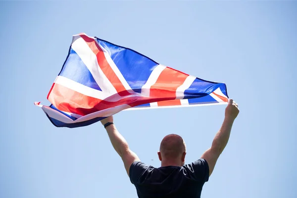 Człowiek Flagą Wielkiej Brytanii Patriota Zwolennik Wielkiej Brytanii — Zdjęcie stockowe