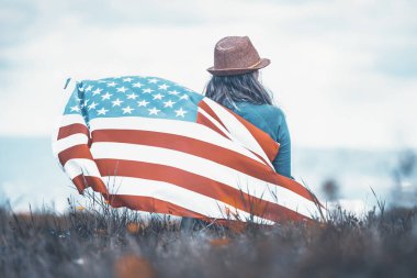 Anma Günü, 4 Temmuz veya İşçi Bayramı ABD 'de.