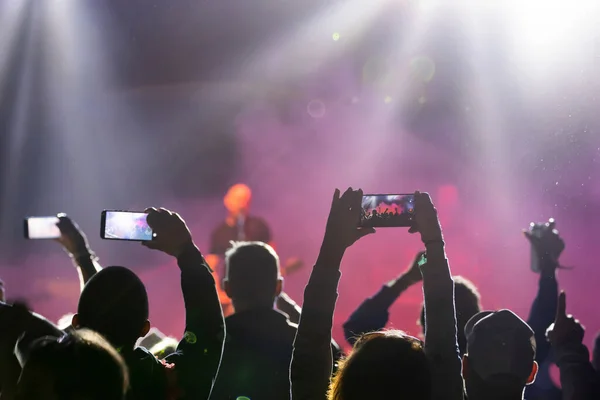 Crowd Concert Cheering Crowd Bright Colorful Stage Lights — Stock Photo, Image