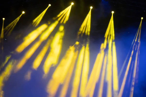 Bühnenlicht Mit Farbigen Scheinwerfern Und Rauch Konzert Und Theaterszene — Stockfoto