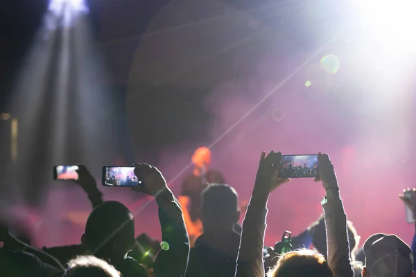 Crowd Concert Cheering Crowd Bright Colorful Stage Lights — Stock Photo, Image