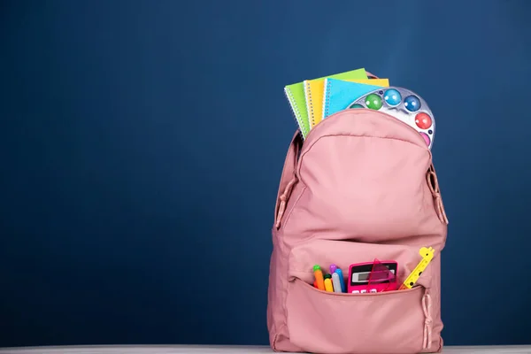 Zurück Zum Schulkonzept Rucksack Mit Schulmaterial — Stockfoto