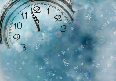 Yıldız kar taneleri ile eski saat