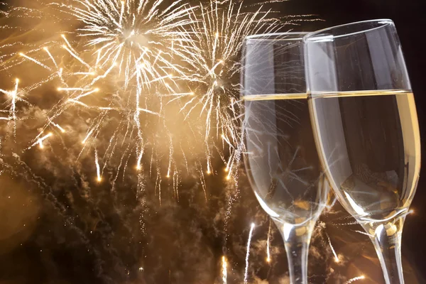 Champagne su sfondo festivo — Foto Stock