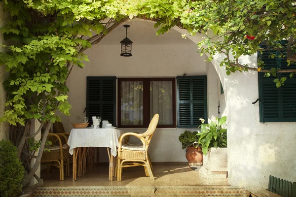 Açık güneşli Teras