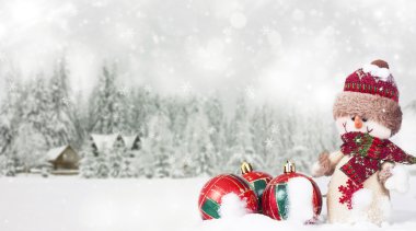 Noel arka plan ile kar kardan adam