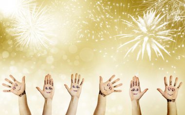 Arka plan parlak ışıklar, fireworks ile tatil ve boyalı