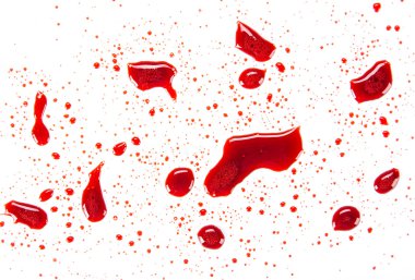 Beyaz zemin üzerine yapışan kan lekeleri