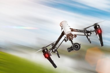 4 k kamera uçan robot.