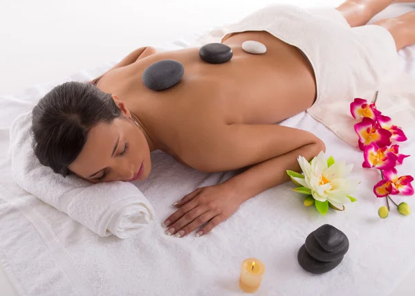 Young woman getting spa procedures. — Stock Photo, Image