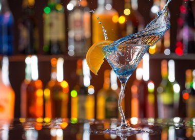 Üzerinde taze kokteyl bar Resepsiyon.