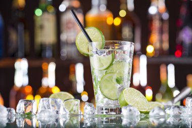 Resepsiyon bar içki taze mojito.