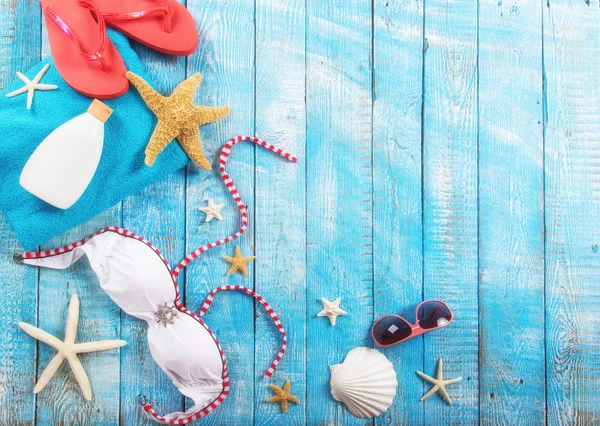 Summer beach accessory on the wood table. — Stock Photo, Image