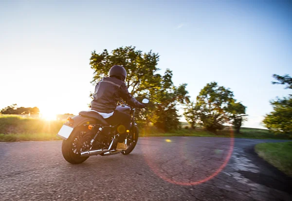 Widok na kierownicy motocykla — Zdjęcie stockowe