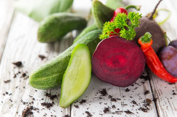 Produtos hortícolas orgânicos saudáveis . — Fotografia de Stock