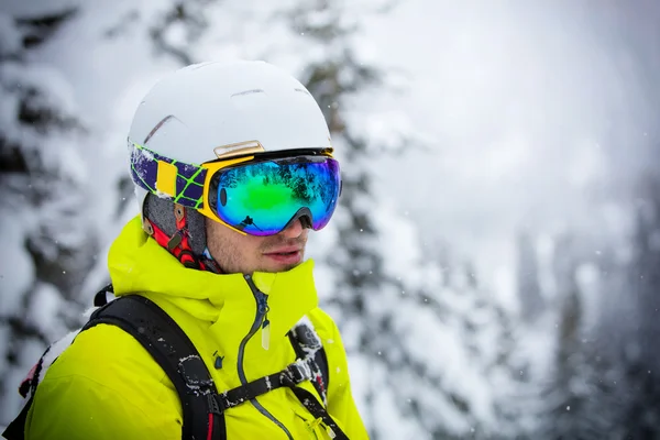 Freeride in fresh powder snow. — Stock Photo, Image