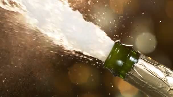 Super slow motion van Champagne explosie met vliegende kurk sluiting. — Stockvideo