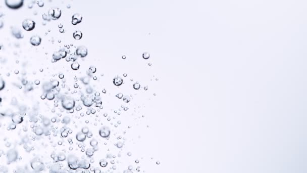 Super Slow Motion Shot of Water Bubbles на скорости 1000 кадров в секунду — стоковое видео