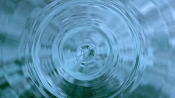 Super Slow Motion of Water Drop przy prędkości 1000 fps — Wideo stockowe