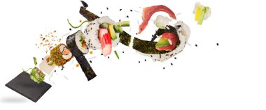 Havada donmuş lezzetli Japon suşisi parçaları..