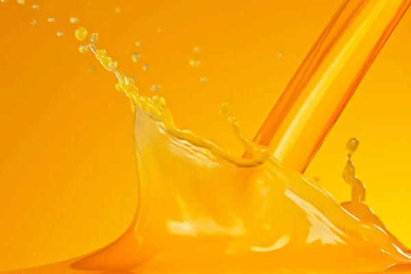 Pouring orange juice splash — Stock Photo, Image