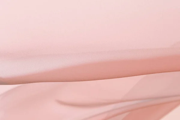 Glad elegante kleurrijke transparante doek gescheiden op witte achtergrond. — Stockfoto