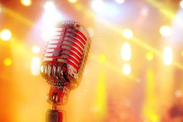 Retro microphone — Stock Photo, Image