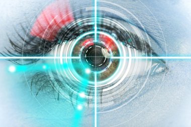 yakın çekim kadın göz lazer tıp.